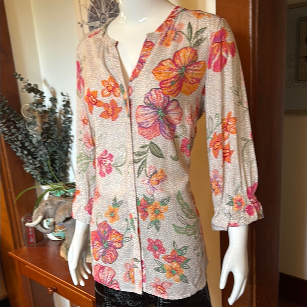 Floral Button-Up Blouse - Multicolor